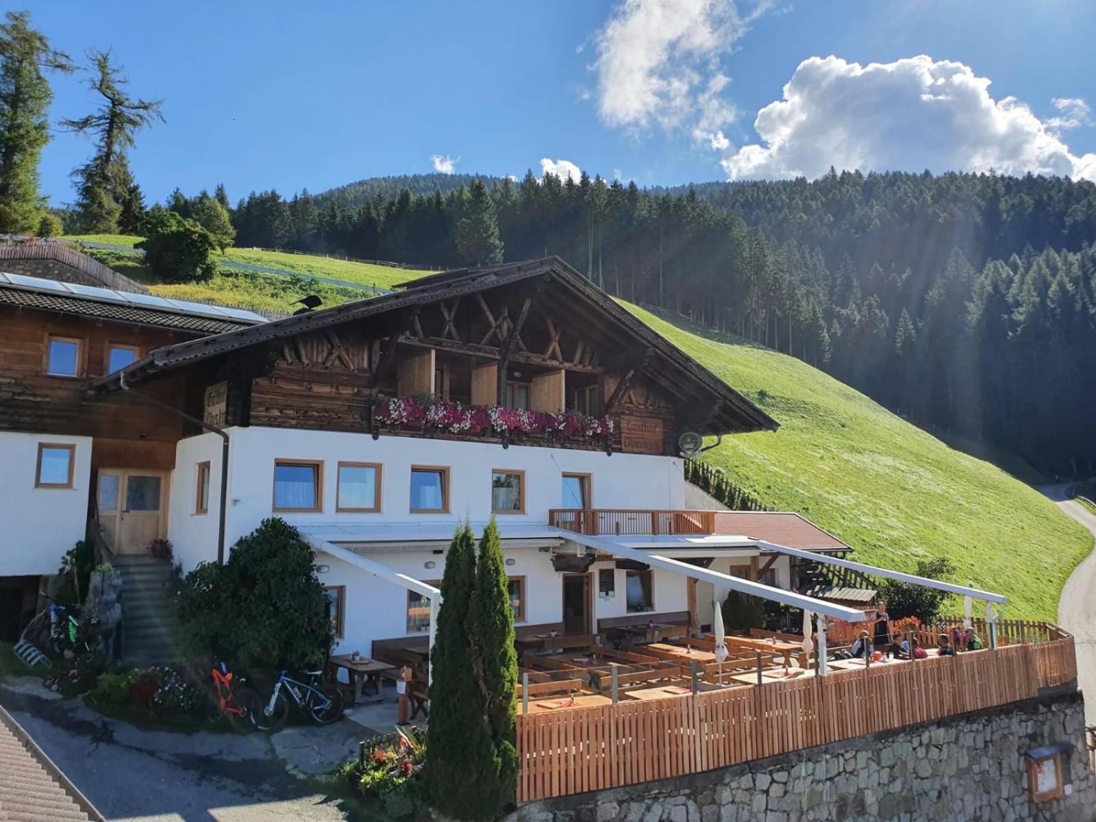 Gasthaus Oberkirn Schenna Exterior foto